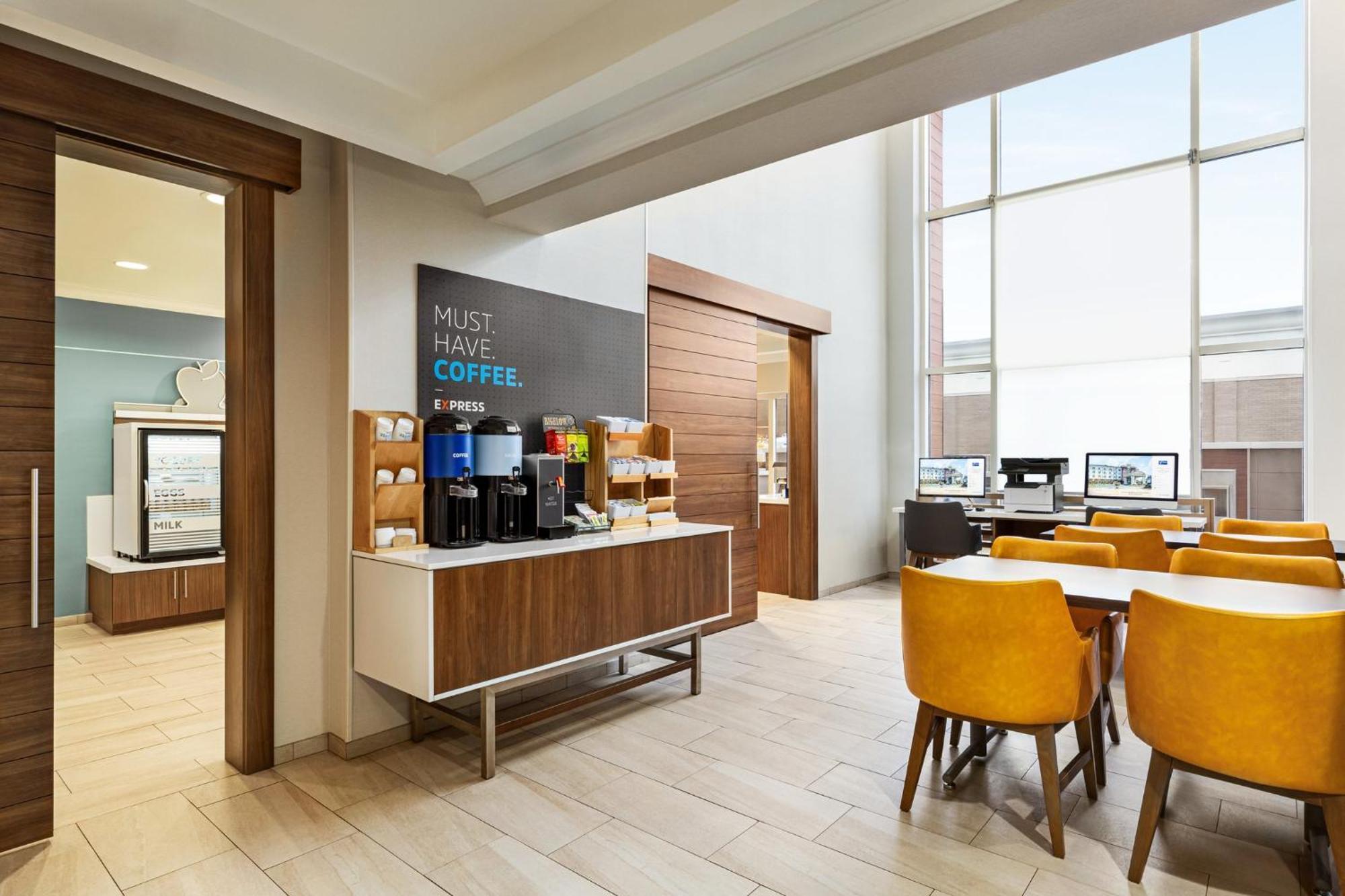 Holiday Inn Express & Suites - Tuscaloosa-University By Ihg Exterior foto